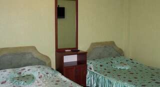 Гостиница Кинг Алушта Номер с 2 кроватями размера -2