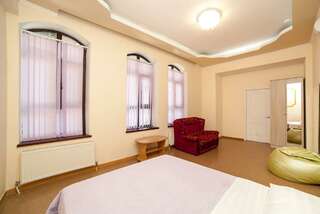 Гостиница Кинг Алушта Люкс-3