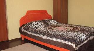 Гостиница Кинг Алушта Двухместный номер Делюкс с 1 кроватью или 2 отдельными кроватями-1
