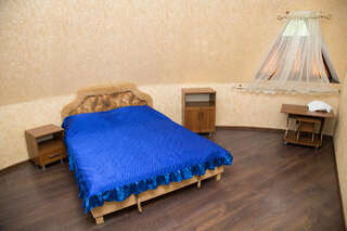 Гостиница Кинг Алушта Бюджетный двухместный номер с 1 кроватью-3